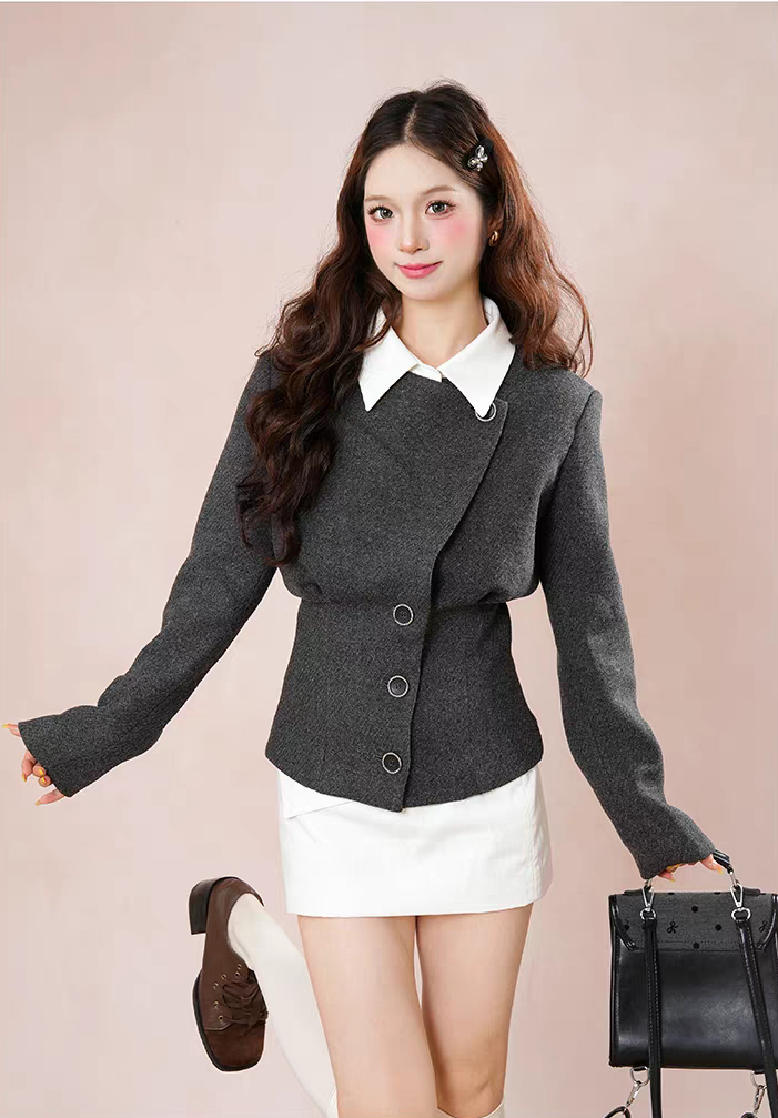 The Avery Blazer Top