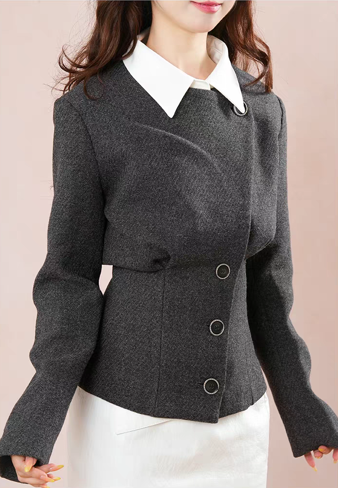 The Avery Blazer Top