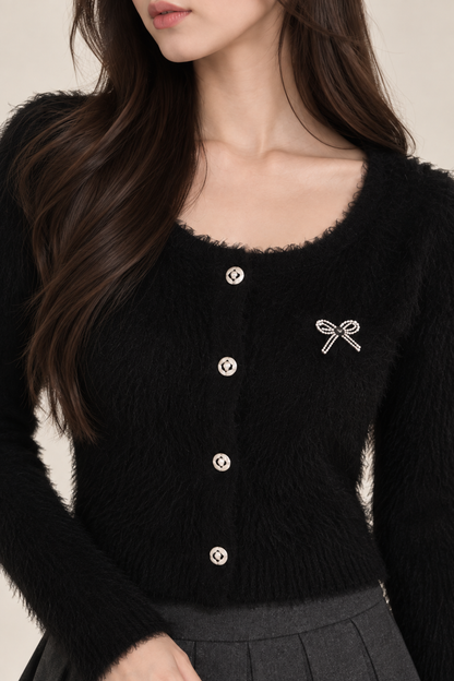 The Elowen Fuzzy Top